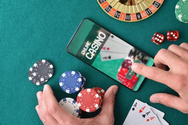 Mobile phone showing g9king virtual sports Crazy Time with spinning wheel and bet options
